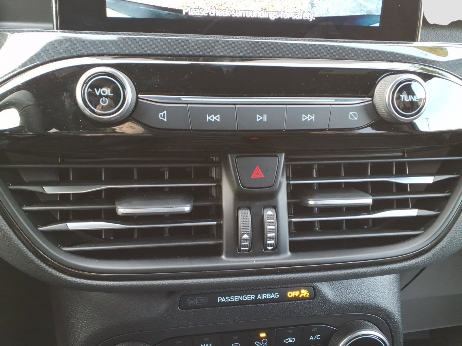 Used 2025 Ford Escape ST-Line image 20