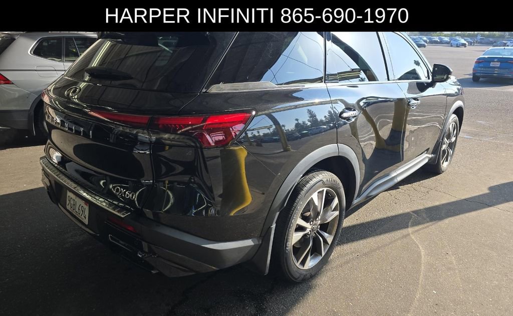 Used 2023 INFINITI QX60 Luxe w/ Cargo Package image 3