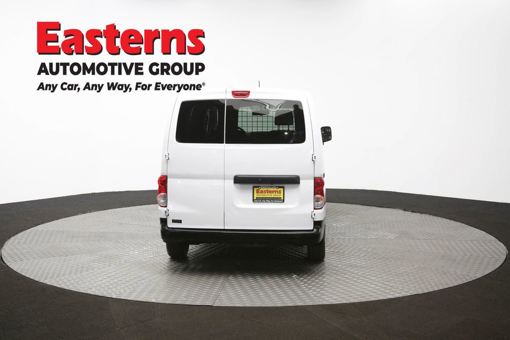 Used 2020 Nissan NV200 S image 35