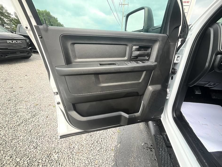 New 2026 RAM 2500 Tradesman AWD/4WD image 11
