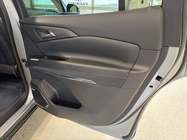 Used 2025 Chevrolet Traverse Z71 w/ Enhanced Driving Package image 48