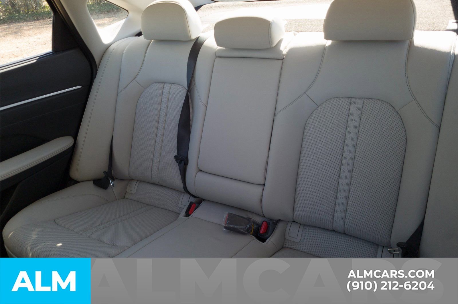 Used 2025 Hyundai Sonata Limited FWD image 16