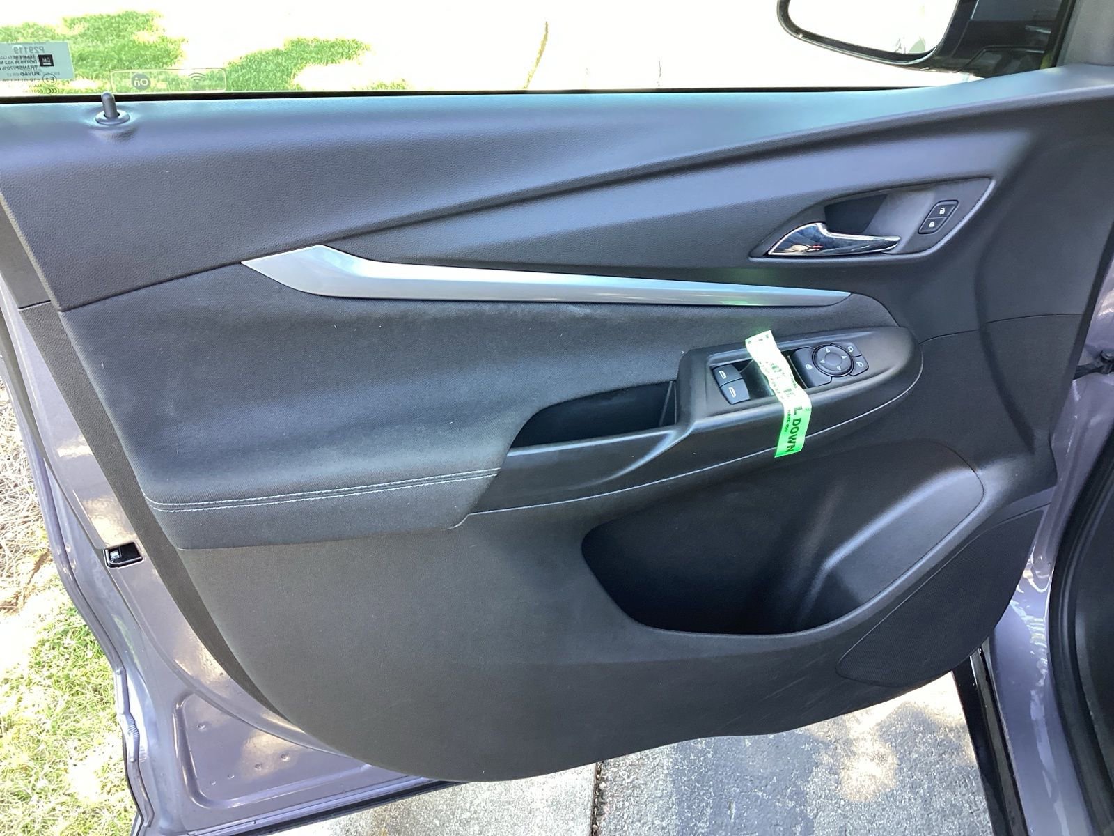 Used 2023 Chevrolet Bolt EUV LT w/ Driver Confidence Package image 26