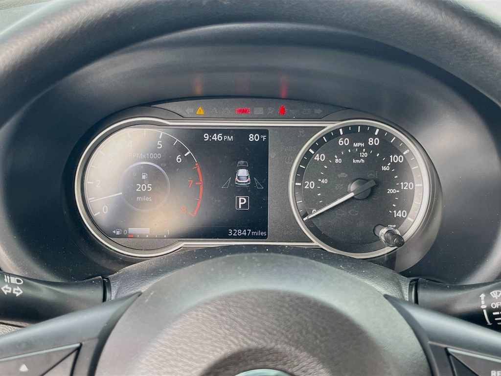 Used 2020 Nissan Kicks SV FWD image 11