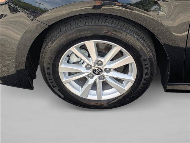 Used 2025 Toyota Camry LE FWD image 21