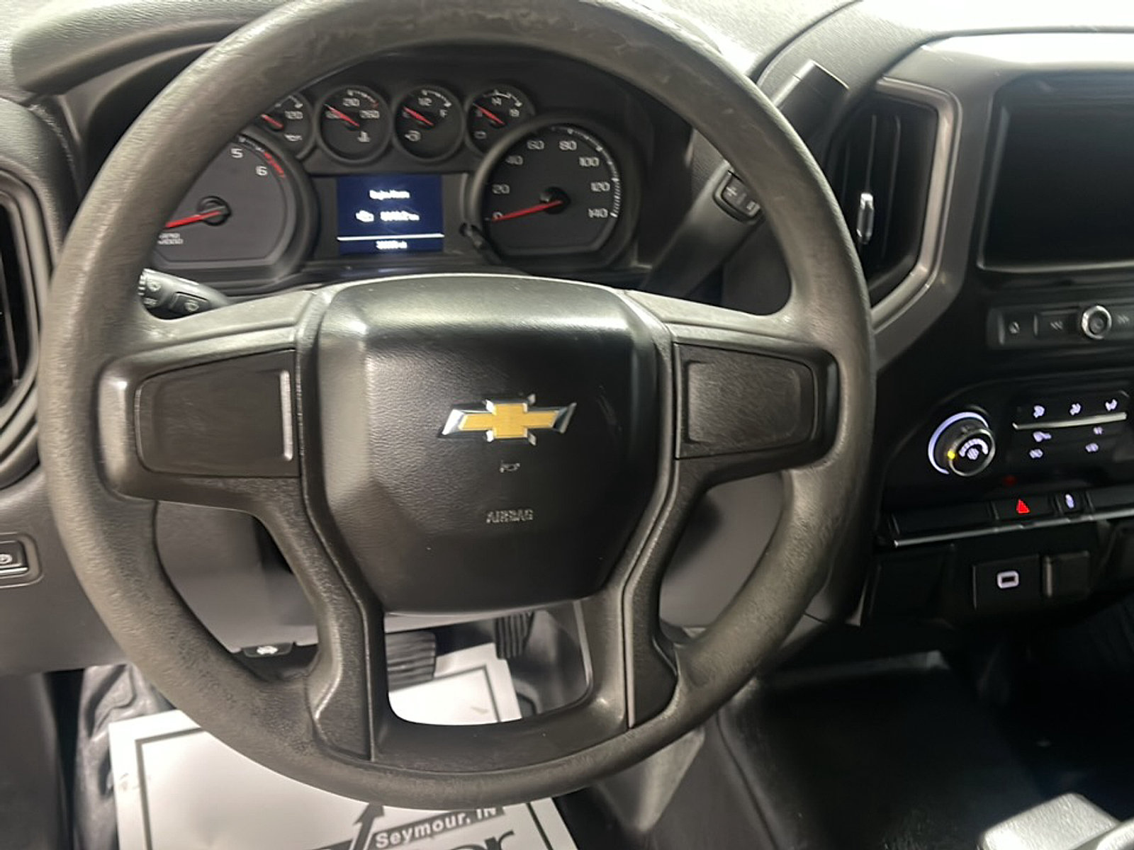 Used 2020 Chevrolet Silverado 1500 W/T AWD/4WD image 3