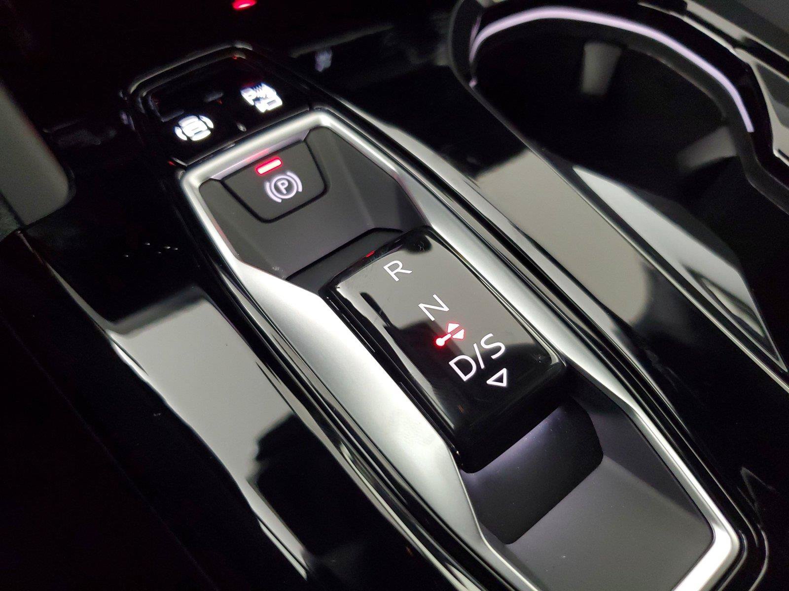 New 2026 Audi SQ5 Premium Plus AWD/4WD image 32