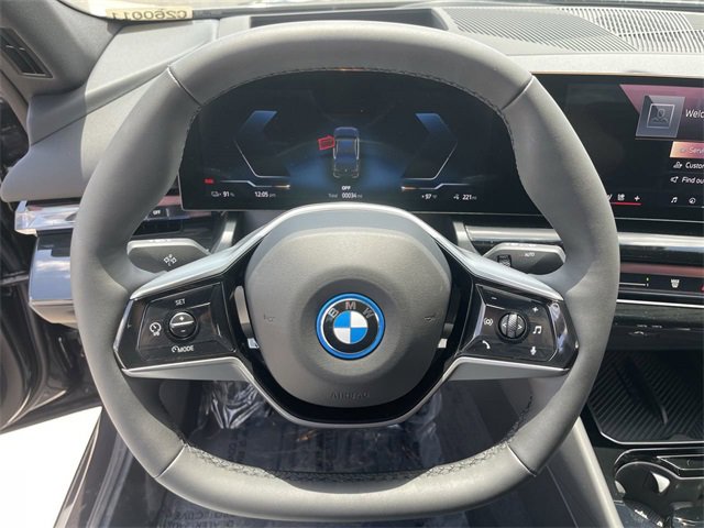 New 2026 BMW i5 eDrive40 w/ Premium Package image 20