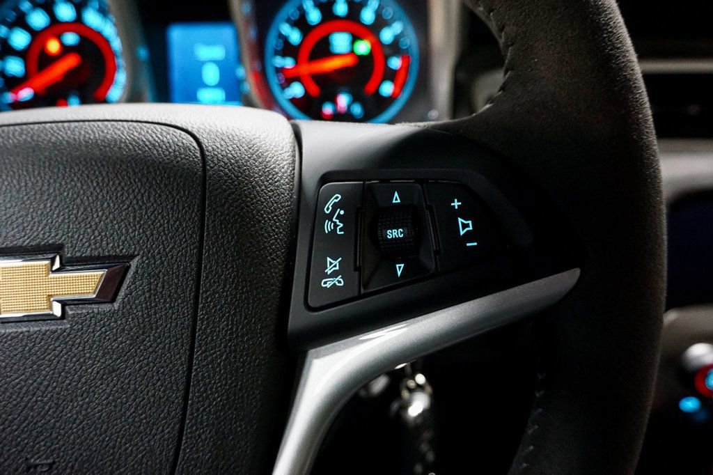 Used 2015 Chevrolet Camaro Z/28 image 25