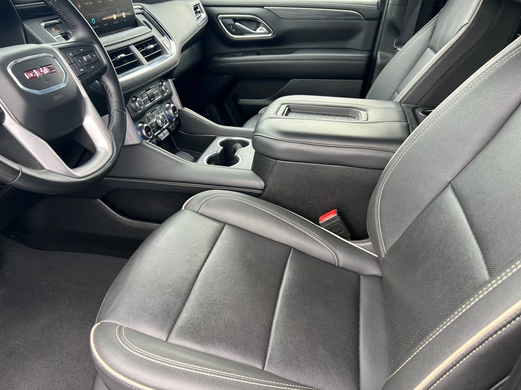 Used 2024 GMC Yukon SLT image 7