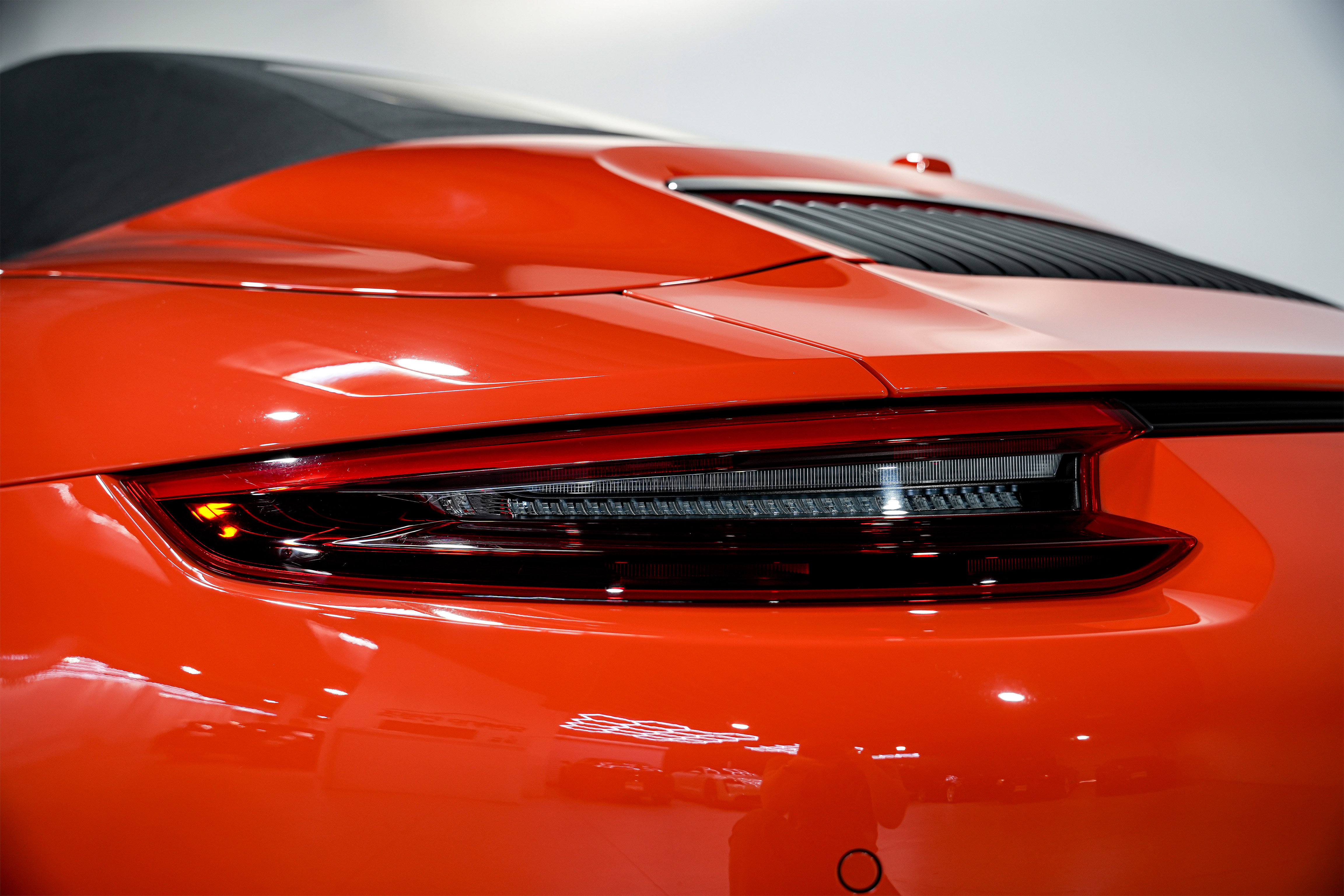 Used 2018 Porsche 911 Carrera GTS image 37