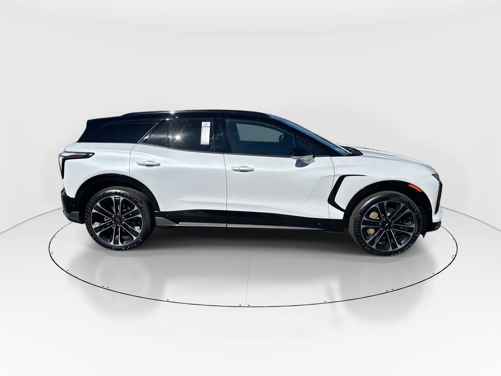 New 2026 Chevrolet Blazer EV SS image 9
