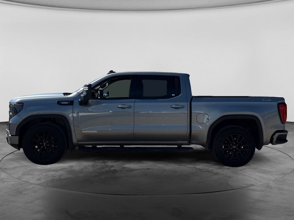 Used 2024 GMC Sierra 1500 Elevation w/ LPO, Elevation Black Package AWD/4WD image 6
