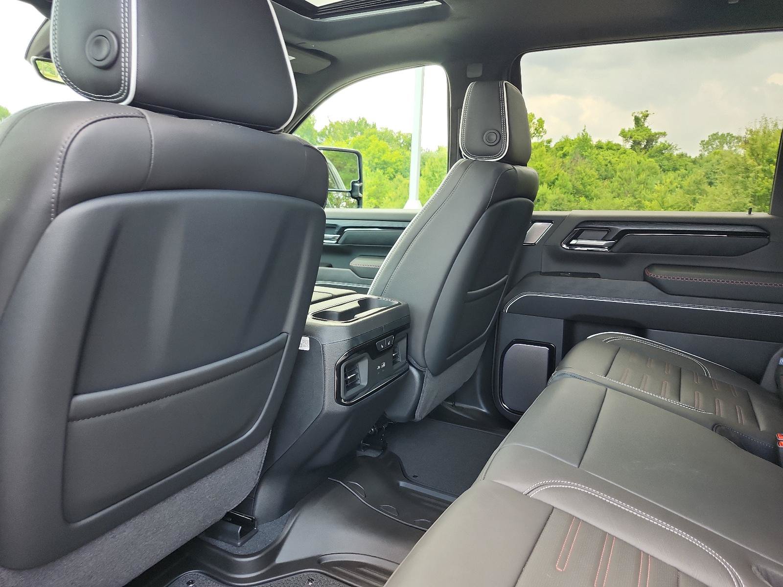 Used 2026 GMC Sierra 2500 AT4X AWD/4WD image 16
