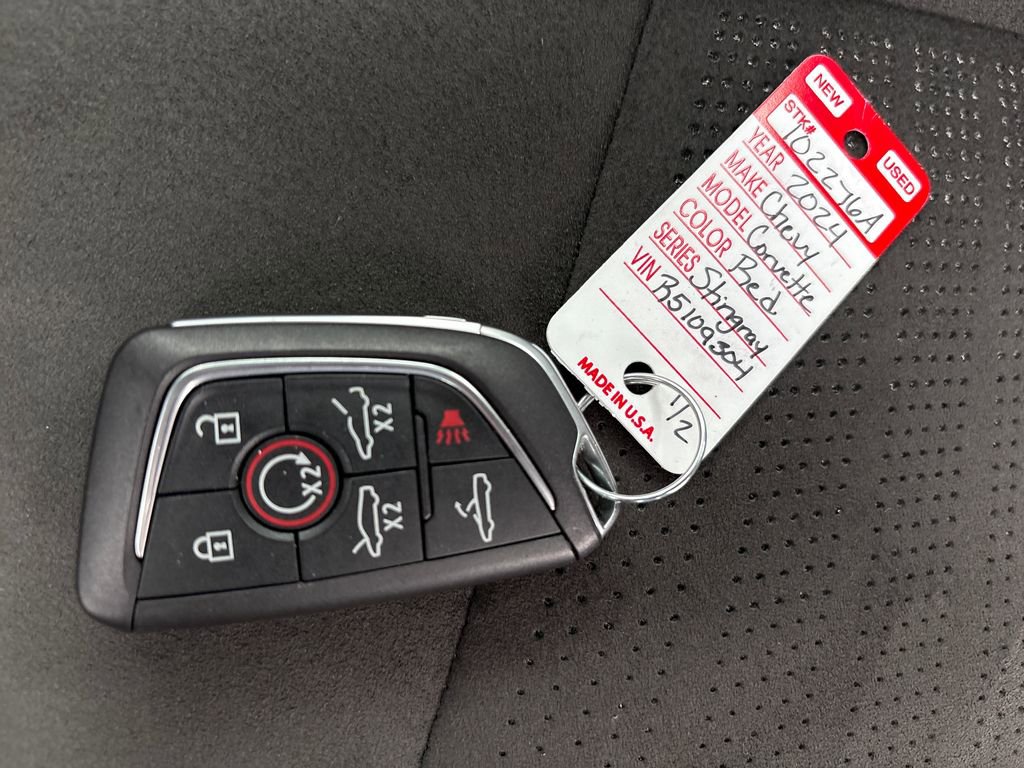Used 2024 Chevrolet Corvette Stingray Premium Conv w/ Stealth Interior Trim Package RWD image 27