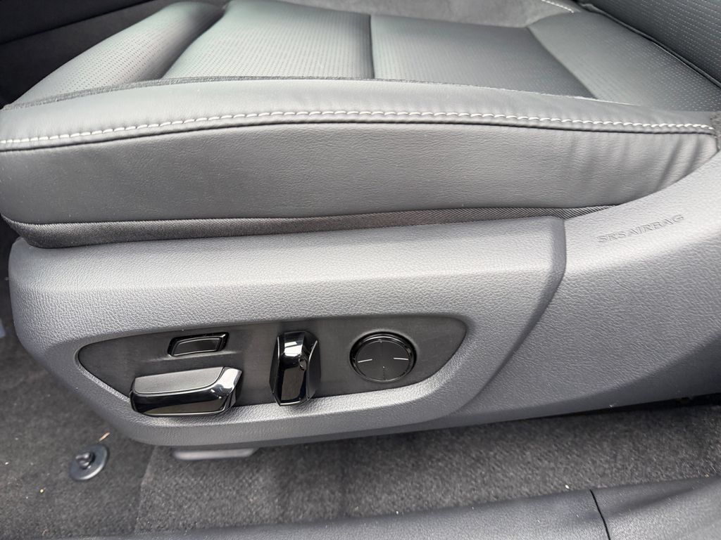 New 2026 Lexus RX 350 AWD image 13