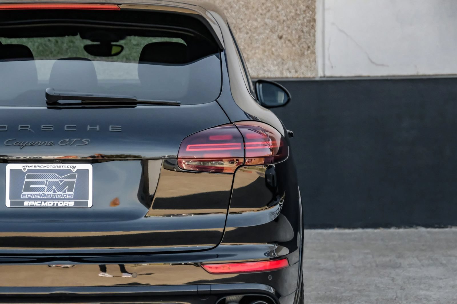 Used 2018 Porsche Cayenne GTS w/ Premium Package Plus AWD/4WD image 54