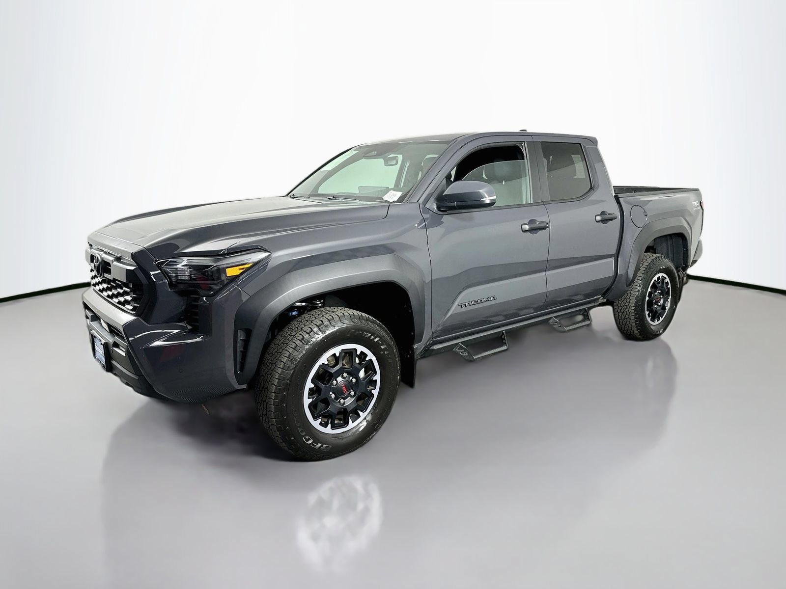 Certified 2024 Toyota Tacoma TRD Off-Road w/ TRD Off Road Upgrade Package AWD/4WD image 3