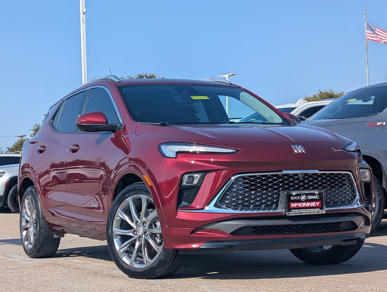 Used 2024 Buick Encore GX Avenir w/ Avenir Technology Package FWD image 2