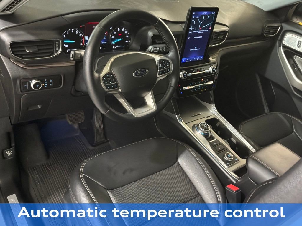 Used 2023 Ford Explorer Limited w/ Limited Technology Package AWD/4WD image 17