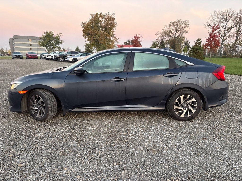 Used 2018 Honda Civic EX image 6