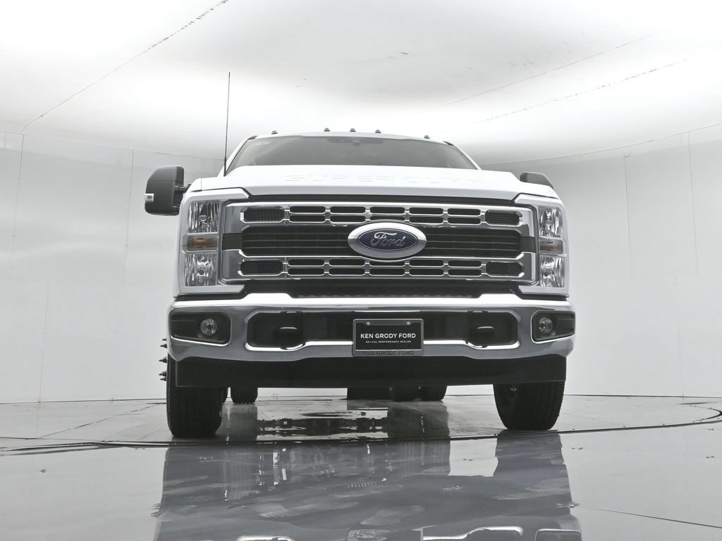 New 2026 Ford F350 XL w/ XL Chrome Package RWD image 37