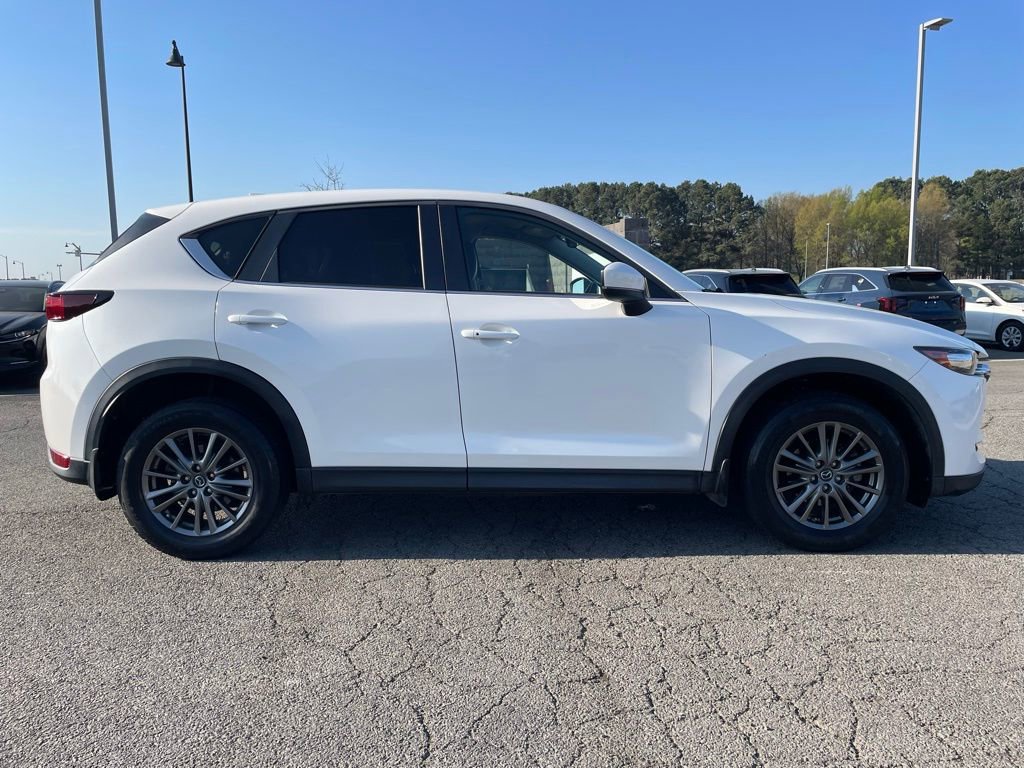 Used 2017 MAZDA CX-5 Touring image 9
