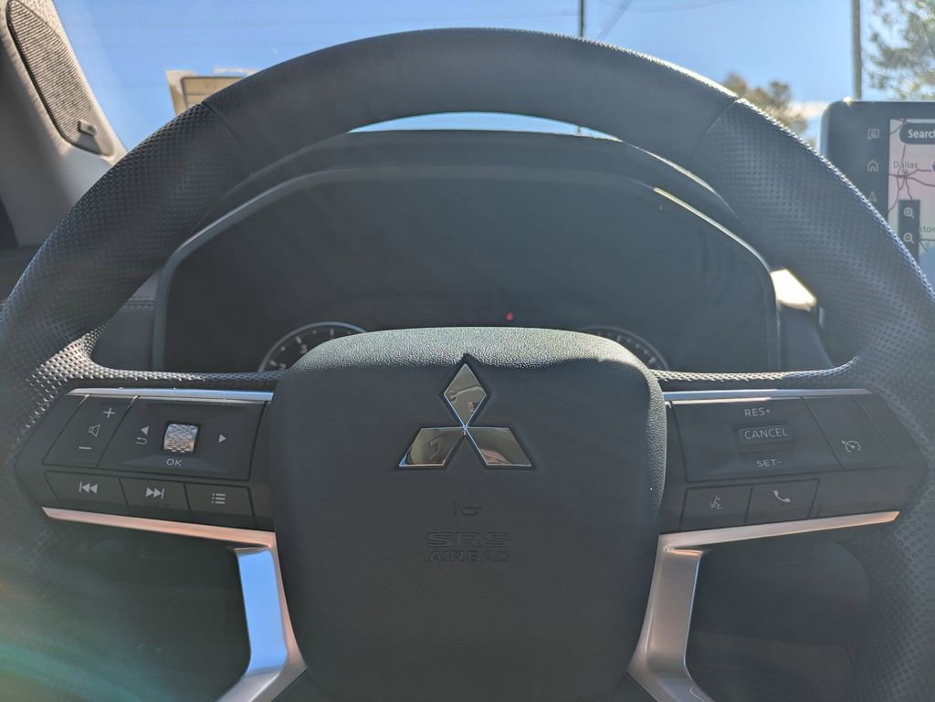 New 2026 Mitsubishi Outlander ES image 28