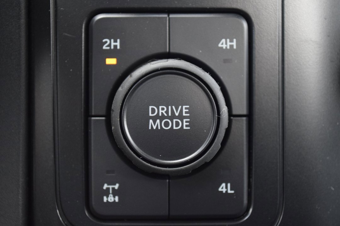 New 2025 Ford F250 XL w/ FX4 Off-Road Package image 15
