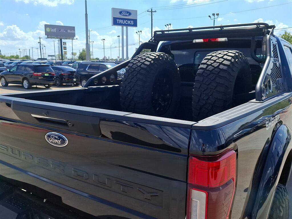 Used 2022 Ford F250 Lariat w/ Lariat Ultimate Package AWD/4WD image 31