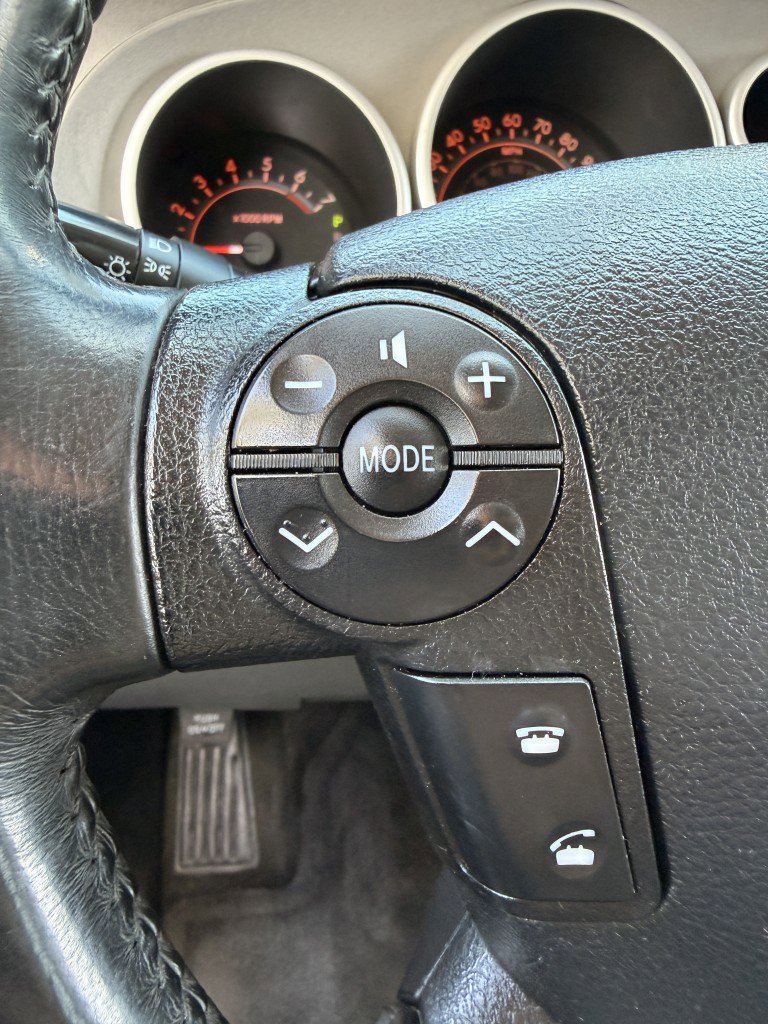 Used 2012 Toyota Sequoia SR5 w/ Premium Pkg RWD image 23