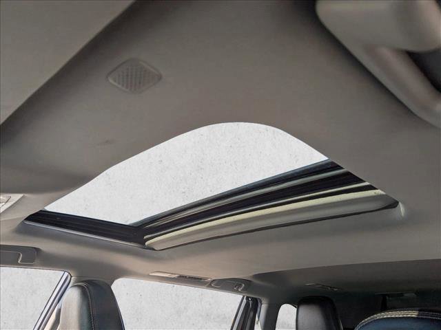 Used 2019 Toyota Highlander XLE image 14