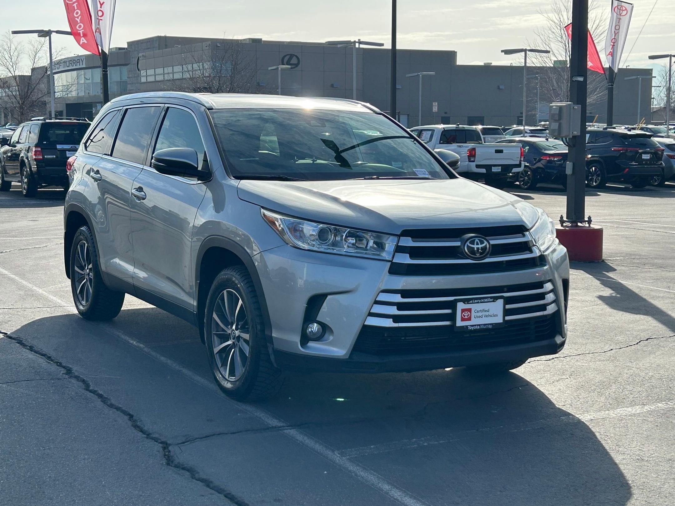 Certified 2019 Toyota Highlander XLE image 7