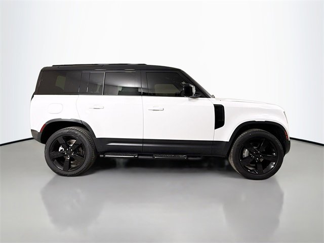 New 2026 Land Rover Defender 110 S image 4