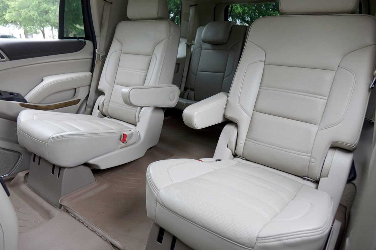 Used 2016 GMC Yukon Denali w/ Open Road Package AWD/4WD image 12