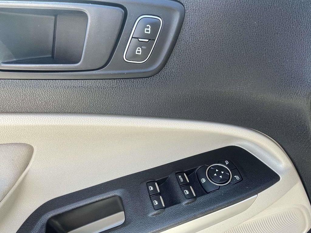 Used 2019 Ford EcoSport S image 16