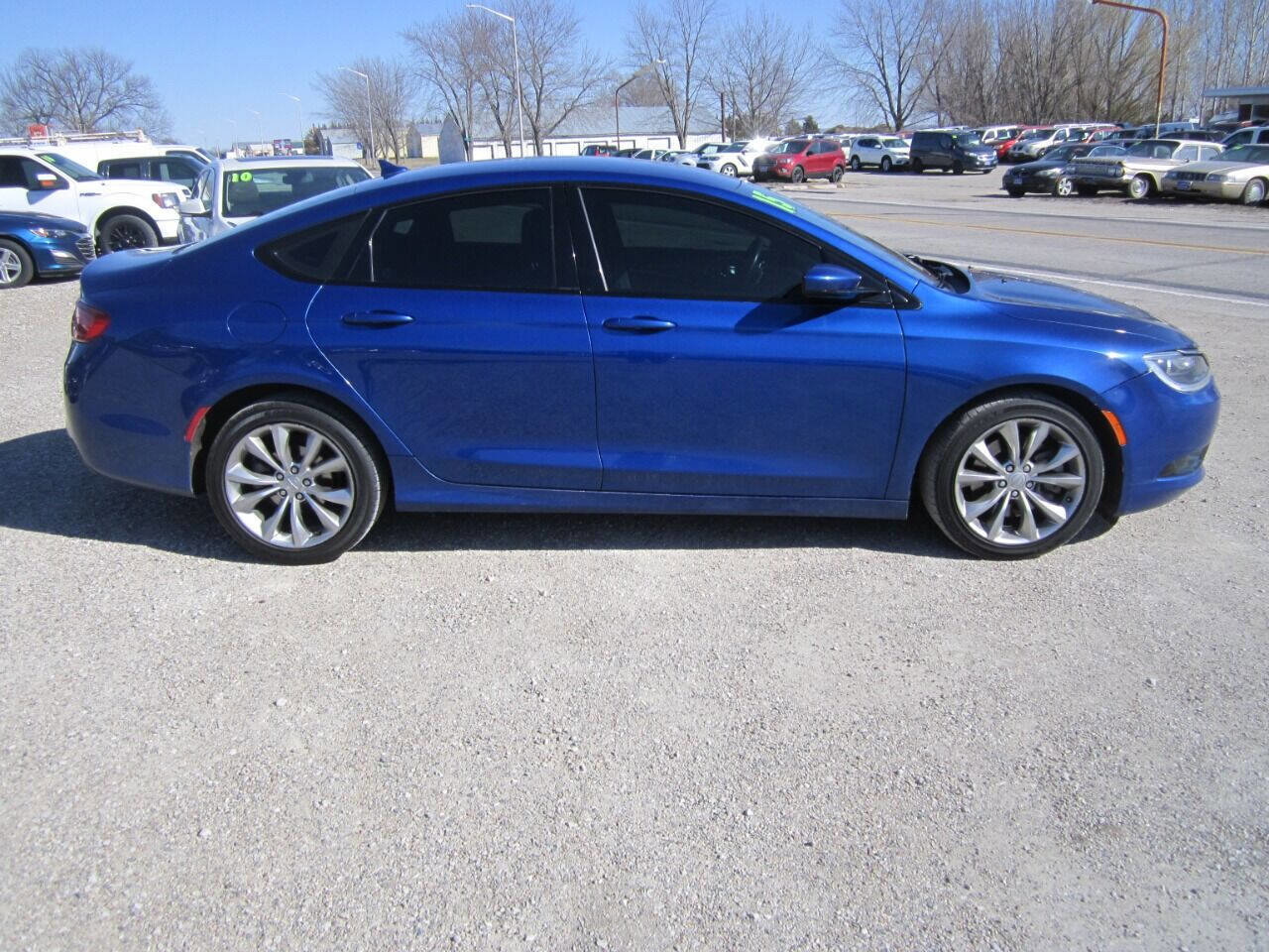 Used 2015 Chrysler 200 S w/ Navigation & Sound Group I