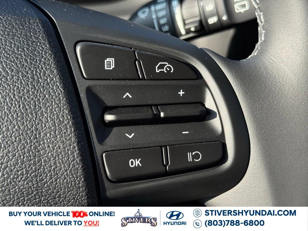 Certified 2026 Hyundai Venue SEL FWD image 25