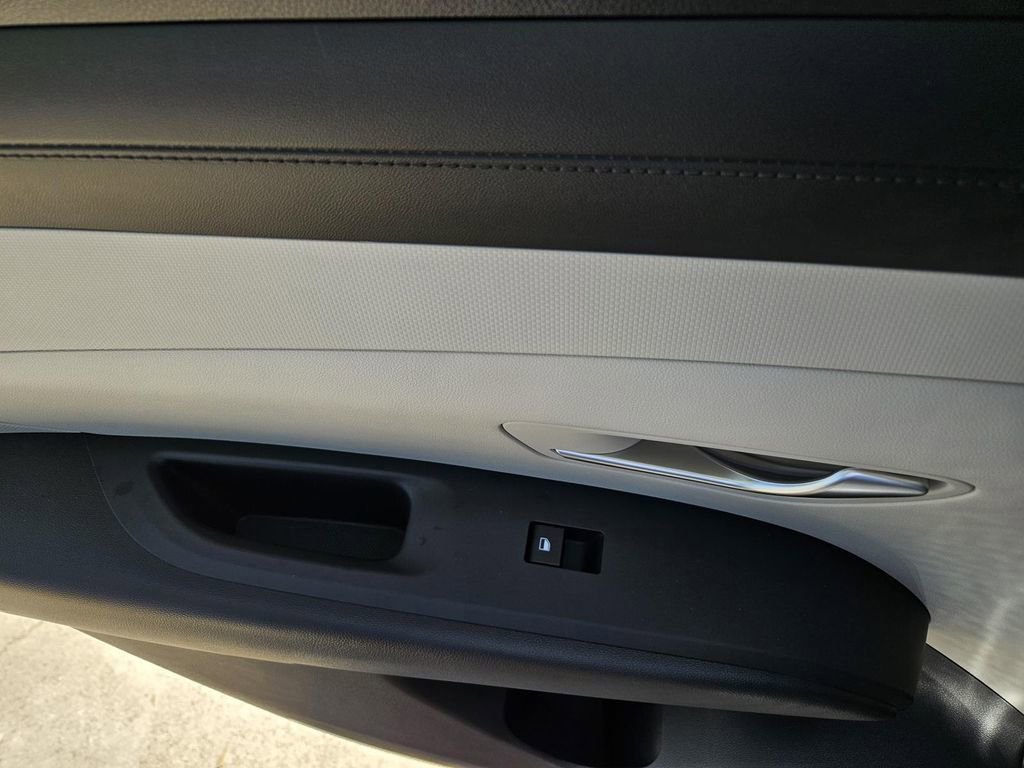 New 2026 Hyundai Tucson SEL FWD image 13