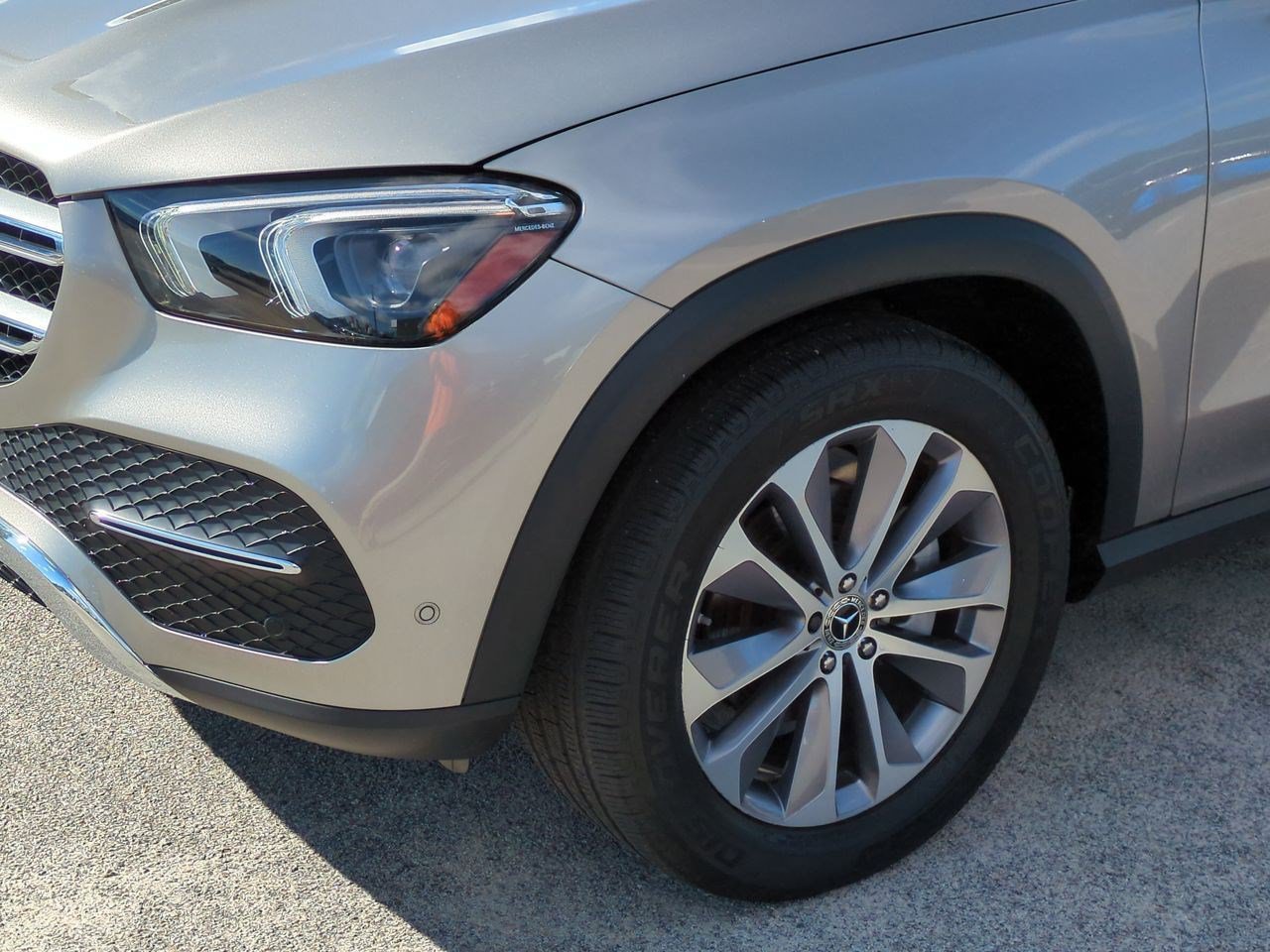 Used 2023 Mercedes-Benz GLE 350 4MATIC image 10