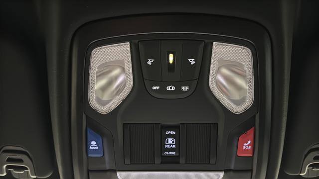 Used 2025 RAM 1500 Big Horn AWD/4WD image 33