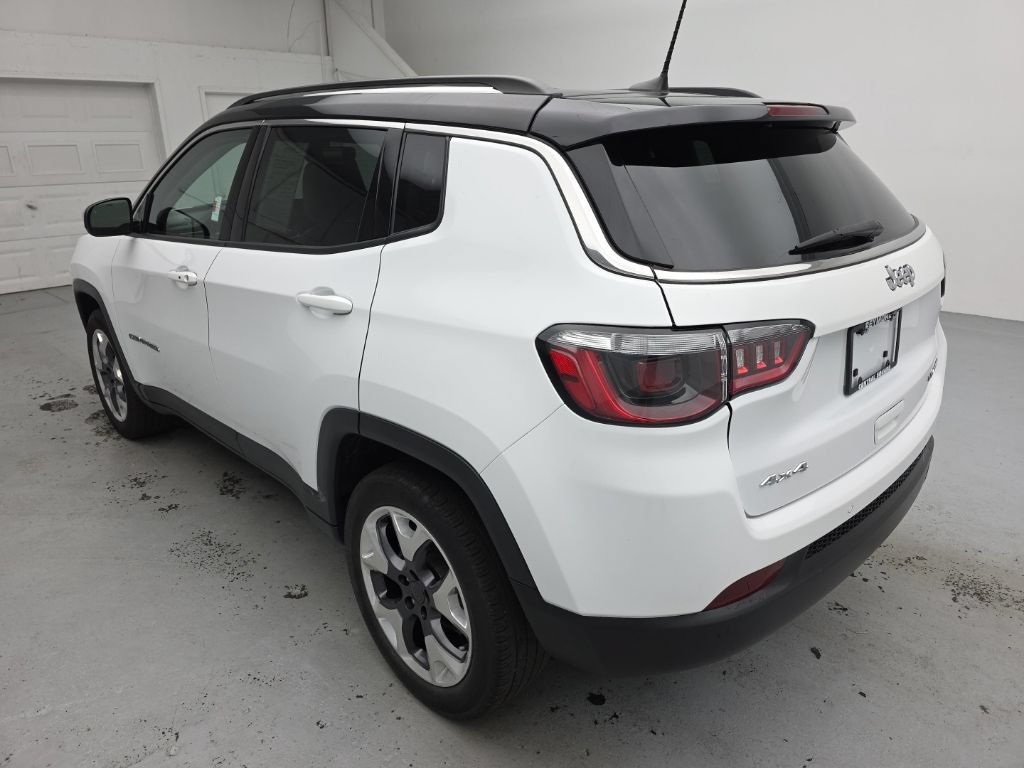Used 2022 Jeep Compass Limited AWD/4WD image 10