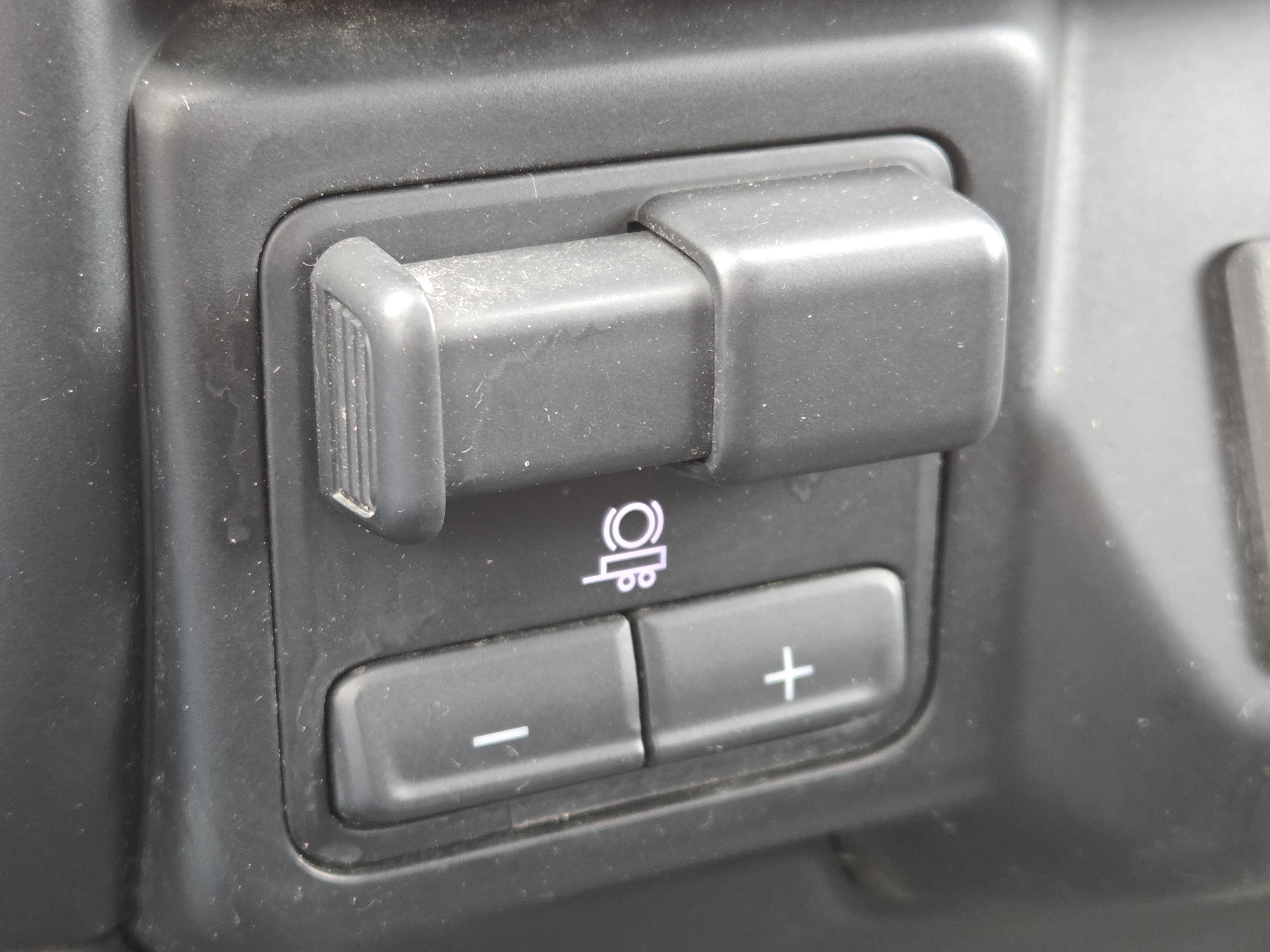 Used 2022 Chevrolet Silverado 3500 LT w/ Convenience Package AWD/4WD image 11