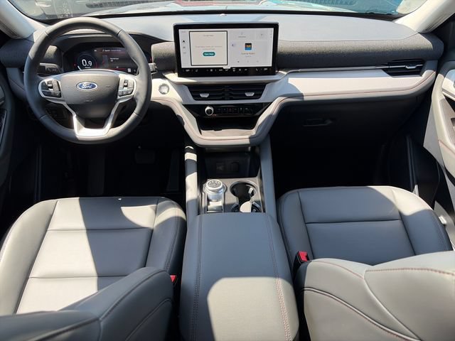 New 2026 Ford Explorer Active w/ Active Comfort Package AWD/4WD image 13