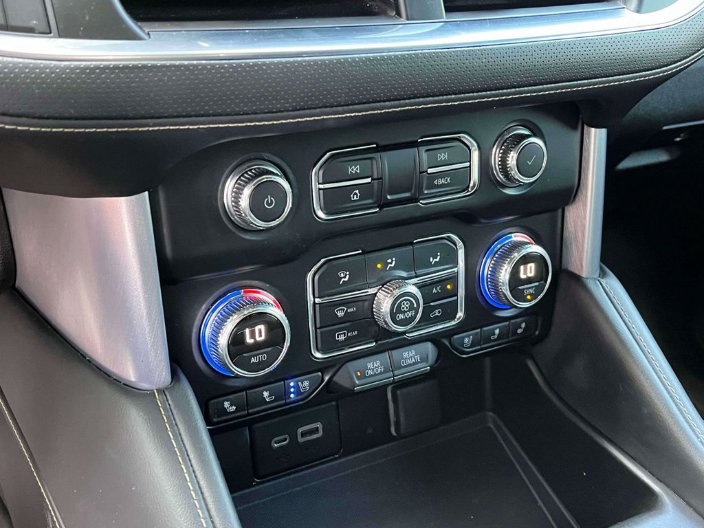 Used 2021 GMC Yukon SLT w/ SLT Luxury Plus Package AWD/4WD image 35
