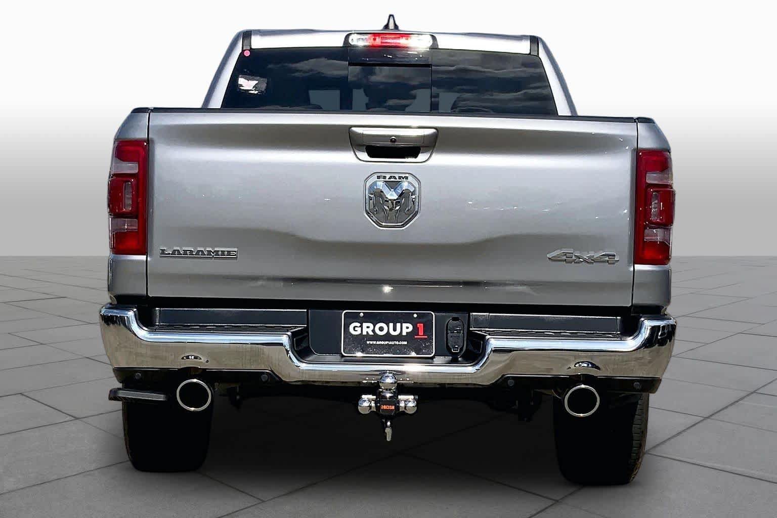 Used 2023 RAM 1500 Laramie AWD/4WD image 5
