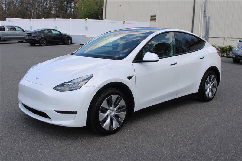 Used 2021 Tesla Model Y Long Range image 4