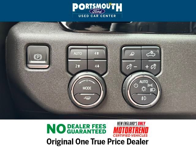 Used 2024 Chevrolet Silverado 1500 High Country w/ Technology Package image 27