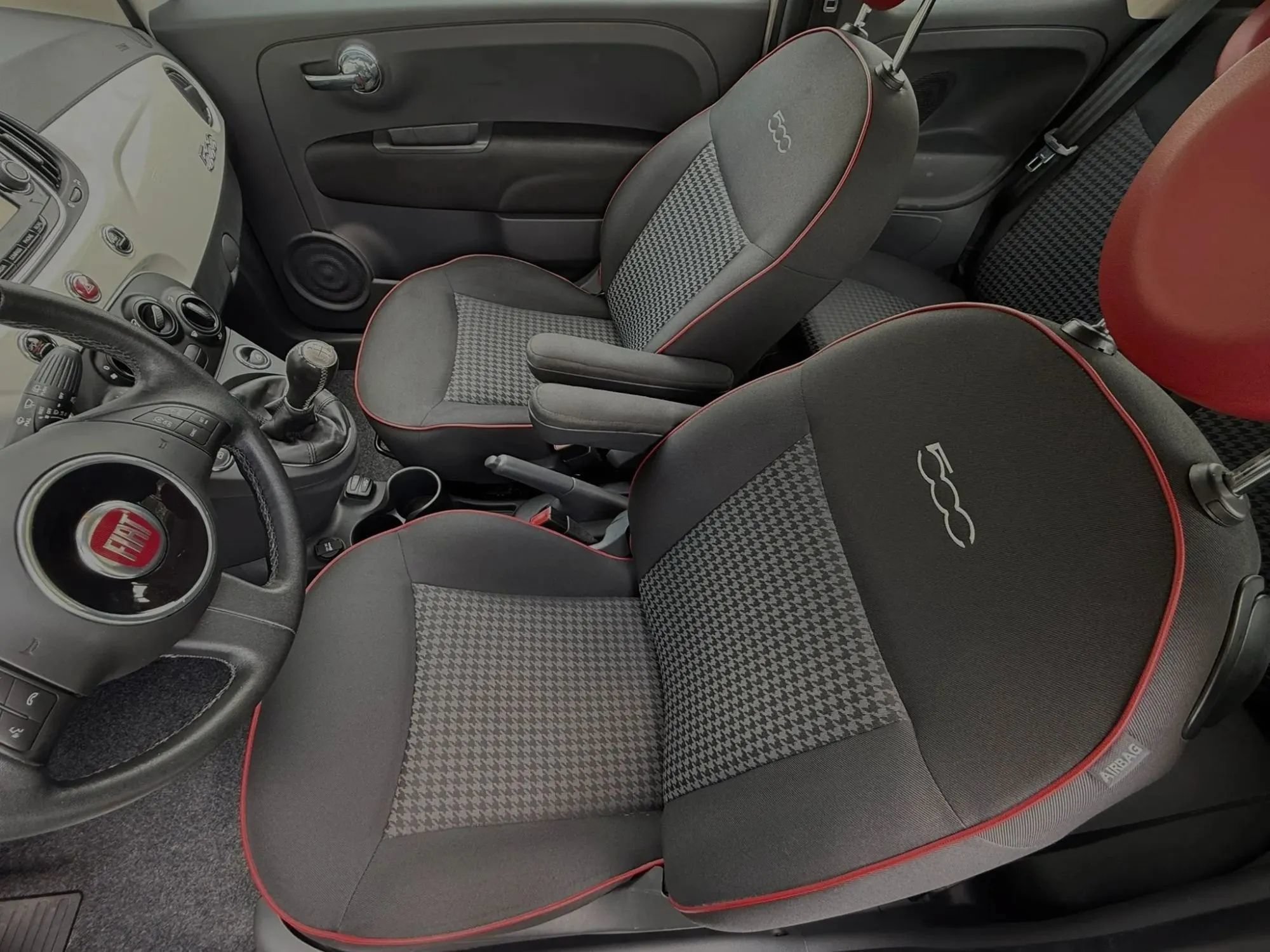 Used 2019 FIAT 500 Pop FWD image 9