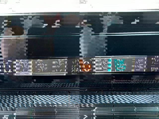 New 2025 GMC Hummer EV 2X w/ LPO, Illumination Package image 35